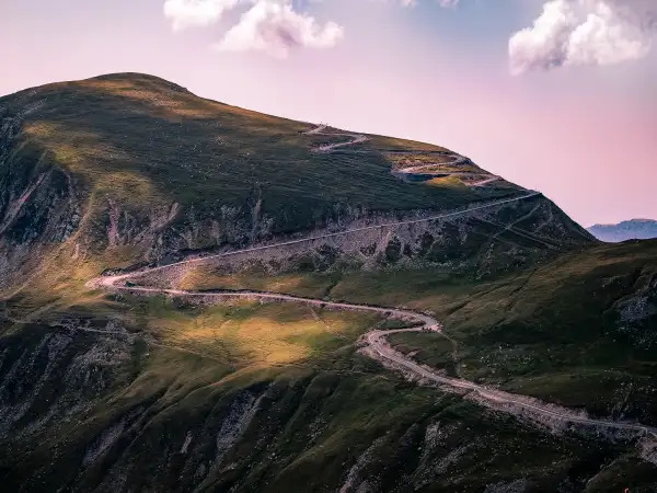Drumul Transalpina prin Muntii Parang